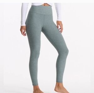 Vuori Clean Evaluation Leggings